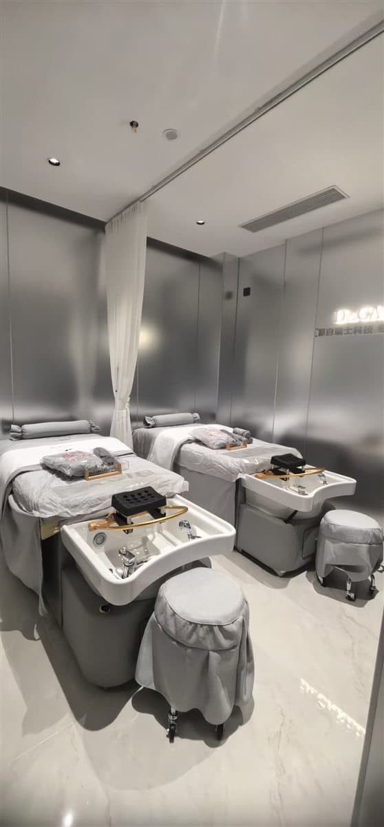 Dr.CARLLEE 科瑞儿广州花都门店头疗室实景